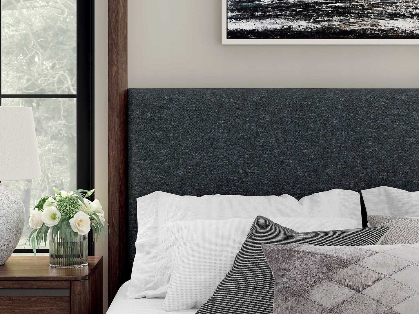 Dilenno Queen Canopy Bed